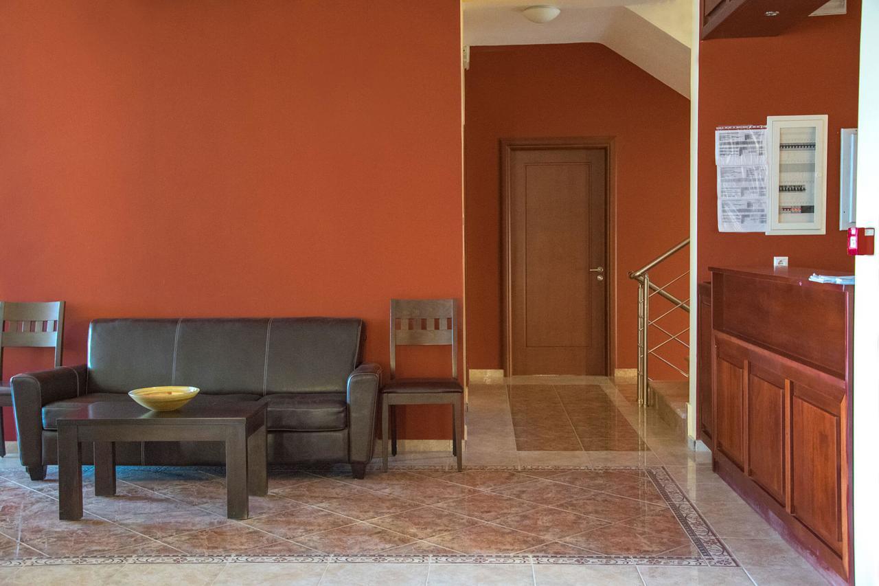 Saint Catherine Hotel Питагорион Экстерьер фото